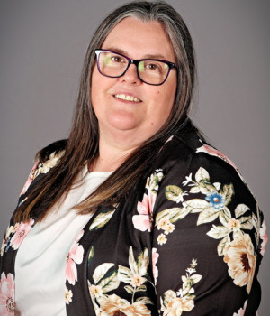 STAFF - Emma Leonard